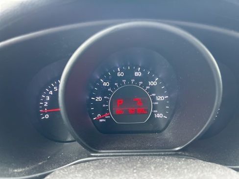 Used 2018 Kia Soul + FWD image 8