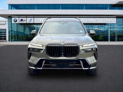 New 2027 BMW X7 xDrive40i w/ Executive Package AWD/4WD image 2