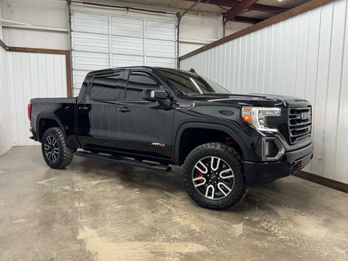 Used 2019 GMC Sierra 1500 AT4 w/ AT4 Premium Package image 9