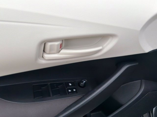 Used 2026 Toyota Corolla LE FWD image 19