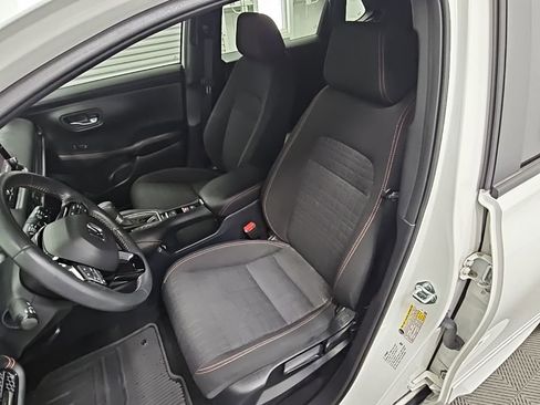 Used 2023 Honda HR-V Sport image 28