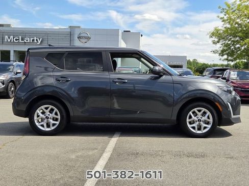 Used 2024 Kia Soul LX w/ Option Group 015 FWD image 6