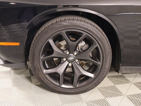 Used 2020 Dodge Challenger SXT w/ Blacktop Package RWD image 16