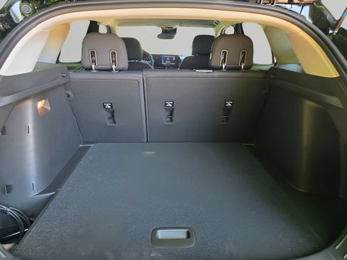 New 2026 Chevrolet Trax LS w/ LS Convenience Package FWD image 6