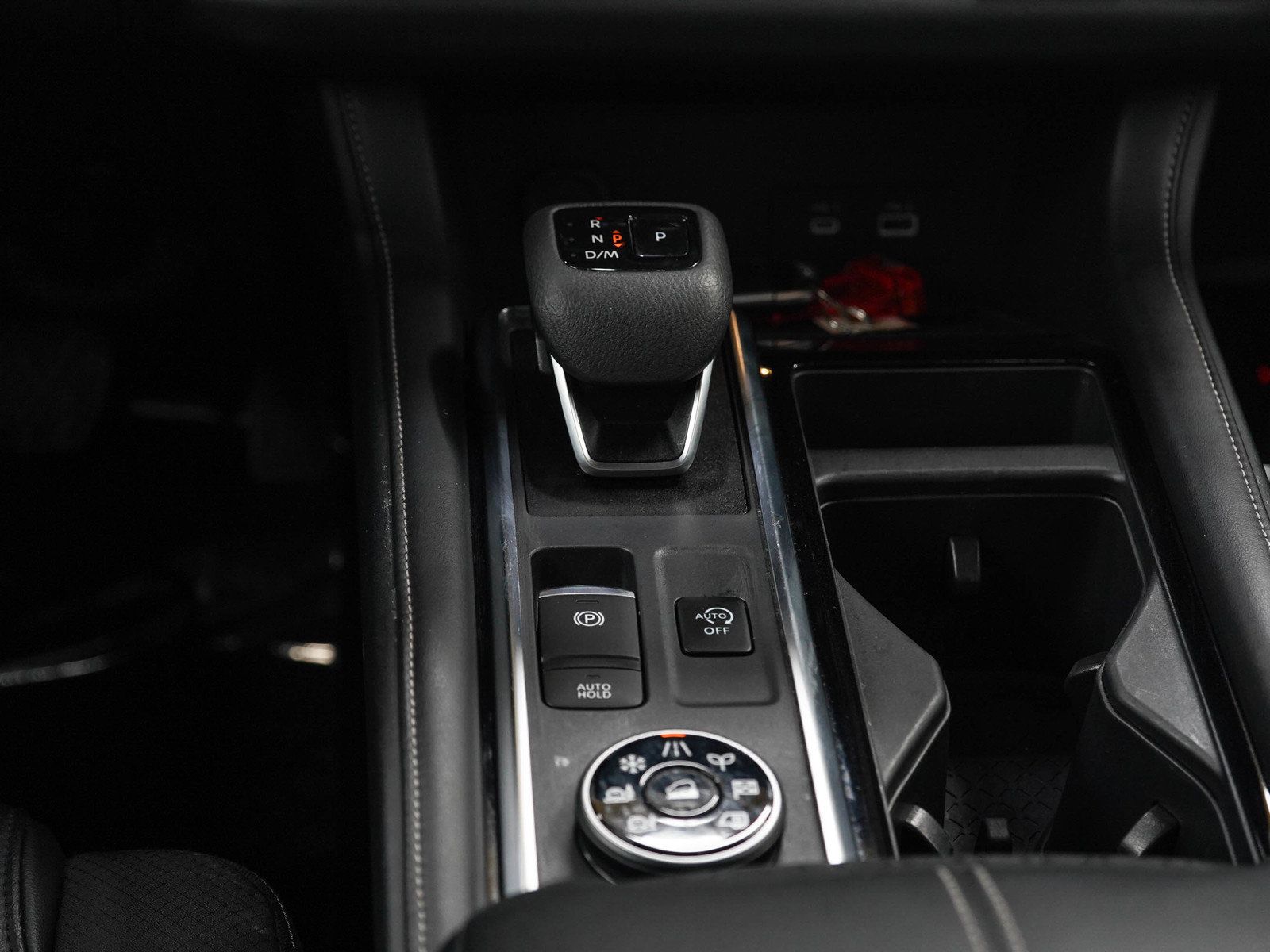 Used 2024 Nissan Pathfinder SL w/ SL Premium Package AWD/4WD image 21