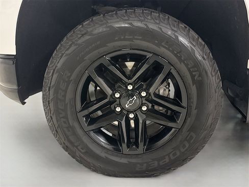 Used 2021 Chevrolet Silverado 1500 LT Trail Boss w/ Bed Protection Package image 38