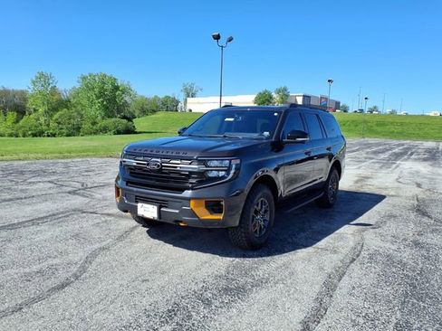 Used 2025 Ford Expedition Tremor AWD/4WD image 38