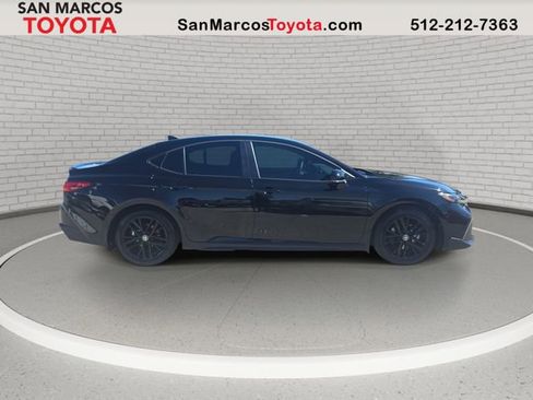 Used 2026 Toyota Camry SE w/ Convenience Package FWD image 5