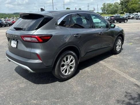 Used 2024 Ford Escape Active FWD image 4
