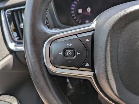 Used 2024 Volvo S60 B5 Core FWD image 23