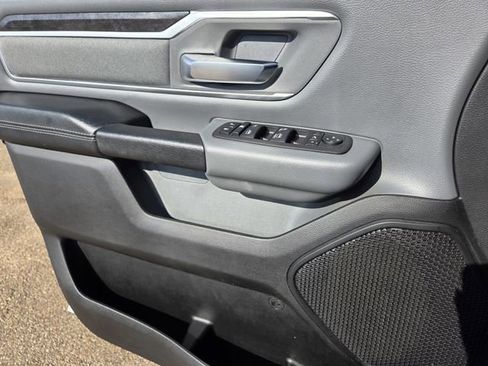 Used 2023 RAM 1500 Lone Star AWD/4WD image 17