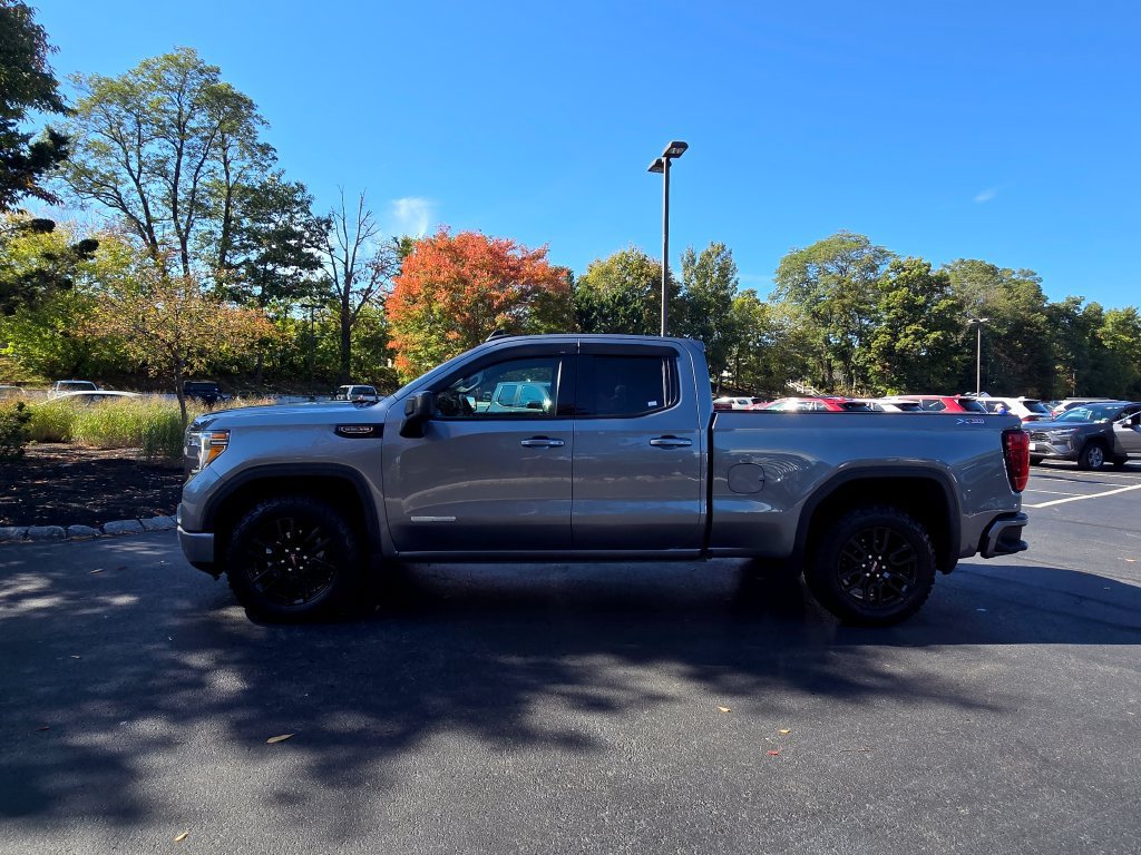 Used 2022 GMC Sierra 1500 Elevation AWD/4WD image 3
