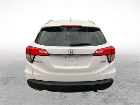 Used 2022 Honda HR-V EX image 3