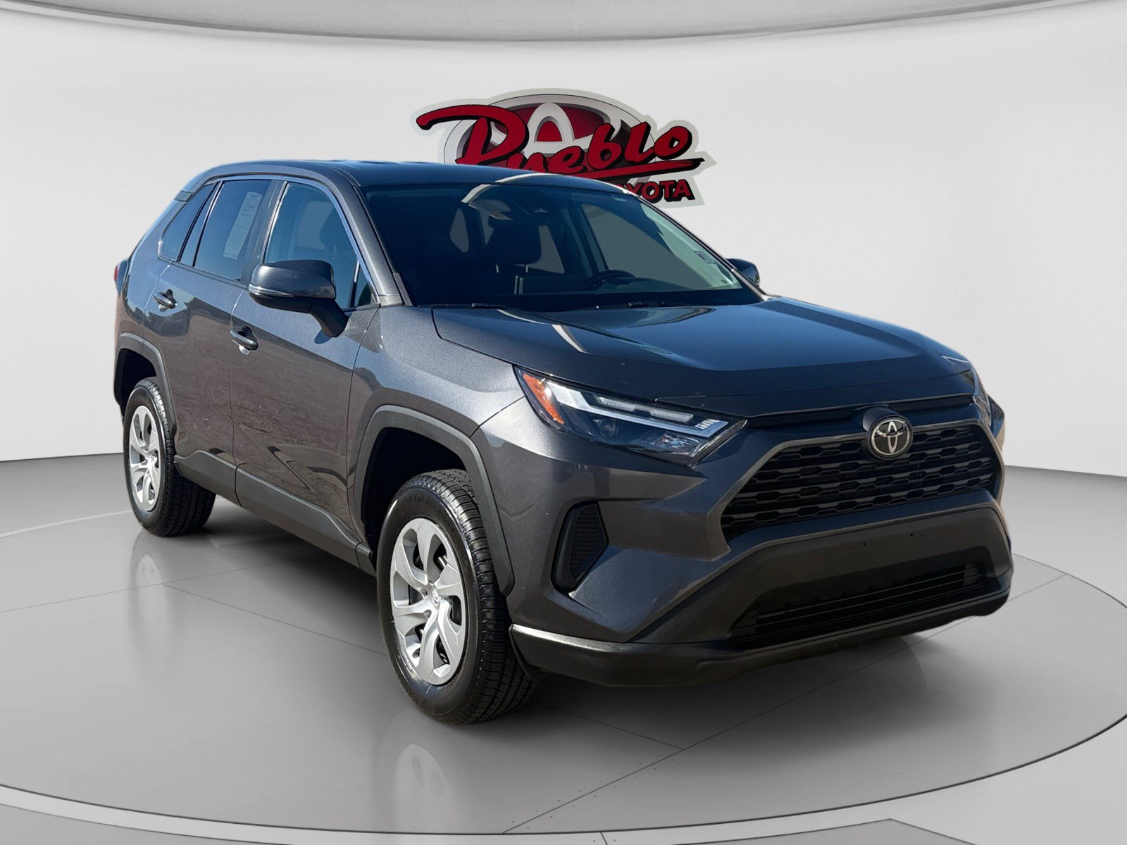 Used 2023 Toyota RAV4 LE FWD image 7