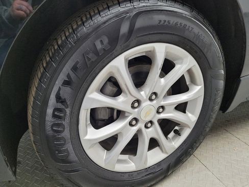 Used 2020 Chevrolet Equinox LT FWD image 31