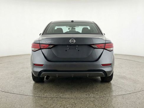 Used 2025 Nissan Sentra SV image 7