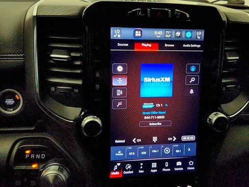Used 2024 RAM 1500 Laramie AWD/4WD image 18