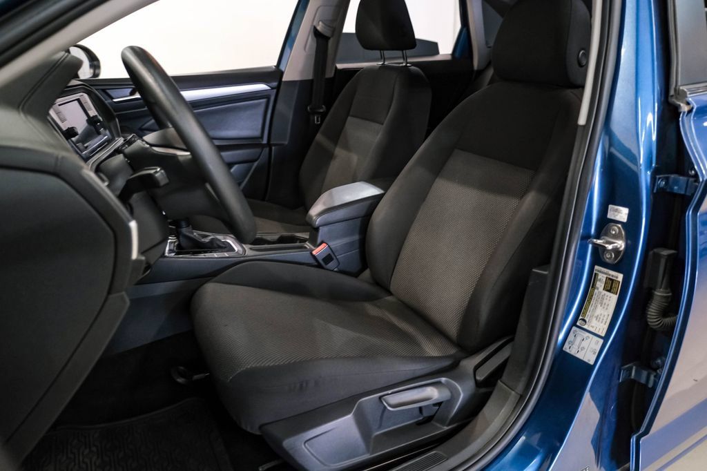 Used 2020 Volkswagen Jetta S w/ Driver Assistance Package FWD image 31
