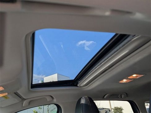 Used 2021 MAZDA CX-5 Touring w/ Touring Preferred SV Package image 17