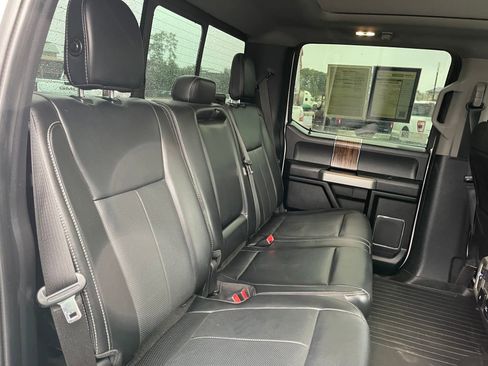 Used 2019 Ford F150 Lariat w/ Equipment Group 502A Luxury image 24