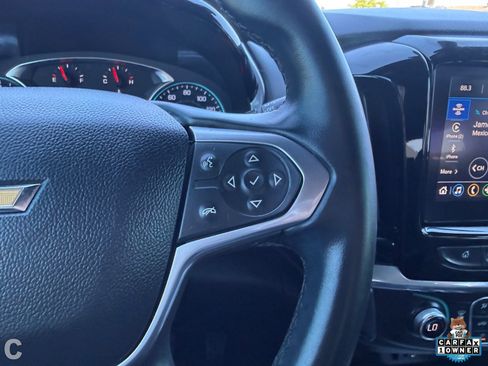 Used 2023 Chevrolet Traverse LT image 26