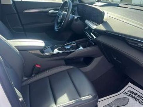 Used 2025 Buick Envision Preferred image 4