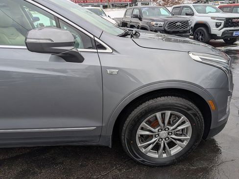 Used 2021 Cadillac XT5 Premium Luxury image 10