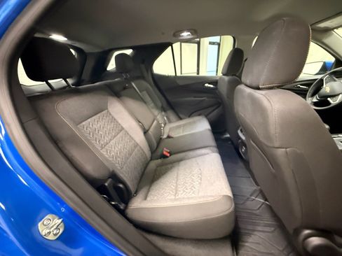 Certified 2024 Chevrolet Equinox LT w/ LPO, Floor Liner Package image 19