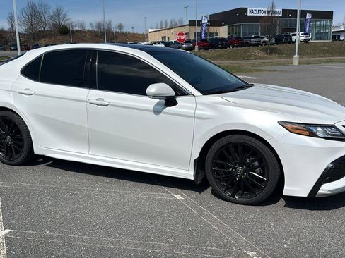 Used 2023 Toyota Camry XSE w/ Navigation Package image 2