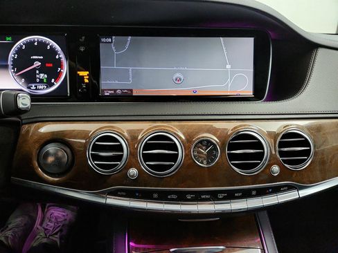 Used 2014 Mercedes-Benz S 550 Sedan image 22