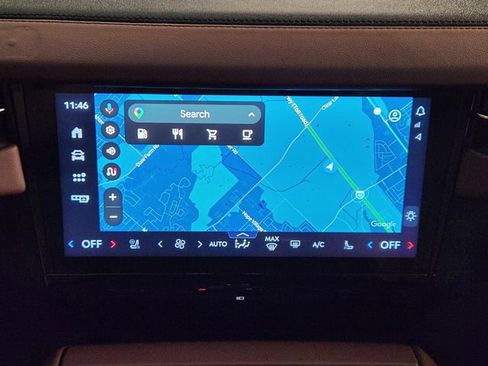 Used 2025 Lincoln Navigator Reserve image 18