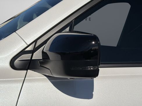 Certified 2025 Honda Pilot Black Edition image 20