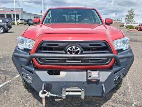 Used 2016 Toyota Tacoma SR w/ Towing Package AWD/4WD image 1