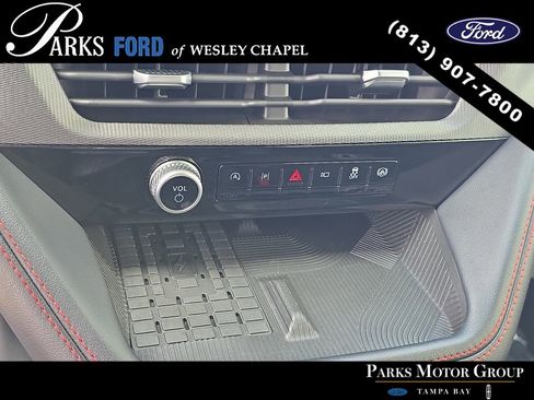 Used 2025 Ford Explorer ST AWD/4WD image 24