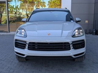 Used 2023 Porsche Cayenne Platinum Edition video 2