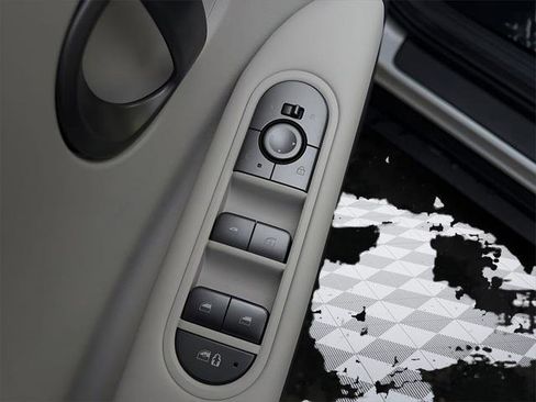 New 2026 Hyundai Ioniq 5 SEL image 12