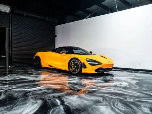 Used 2018 McLaren 720S Performance image 7