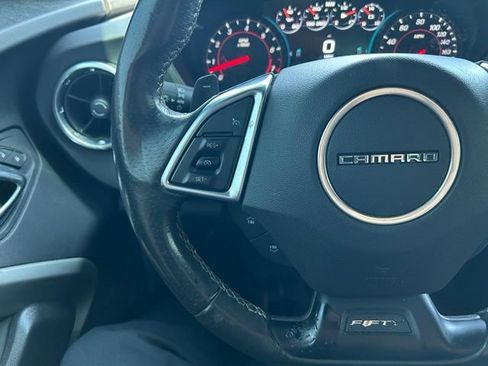Used 2017 Chevrolet Camaro SS RWD image 12