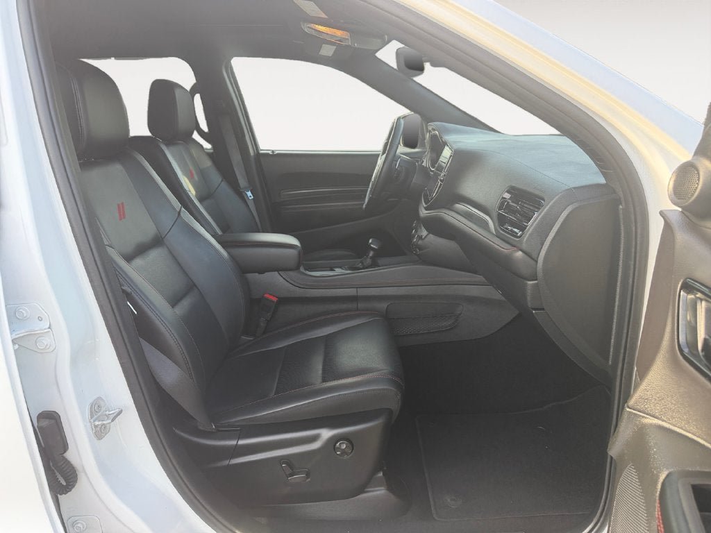 Used 2025 Dodge Durango GT AWD/4WD image 25