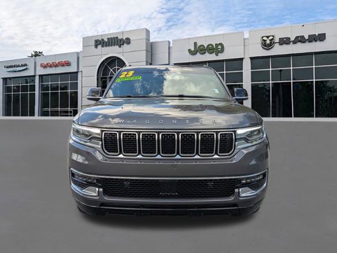 Used 2023 Jeep Wagoneer 2WD w/ Mopar Step-Up Package image 8