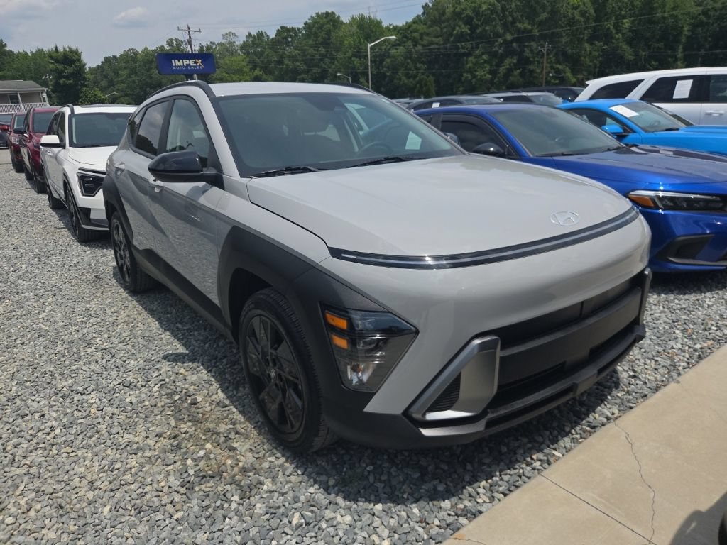 Used 2026 Hyundai Kona SEL Sport FWD image 3