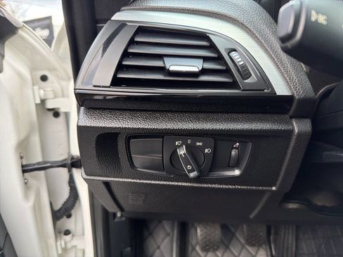 Used 2016 BMW M235i Coupe image 30