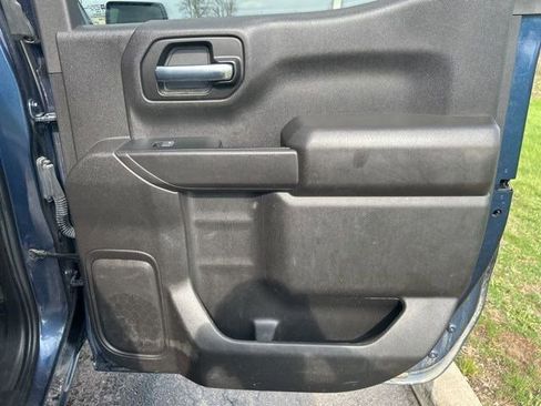 Used 2022 Chevrolet Silverado 1500 LT image 35