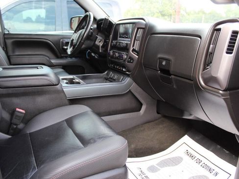 Used 2017 GMC Sierra 1500 SLT w/ All Terrain Package image 9