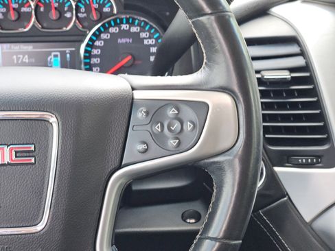 Used 2019 GMC Yukon SLT w/ Open Road Package AWD/4WD image 22