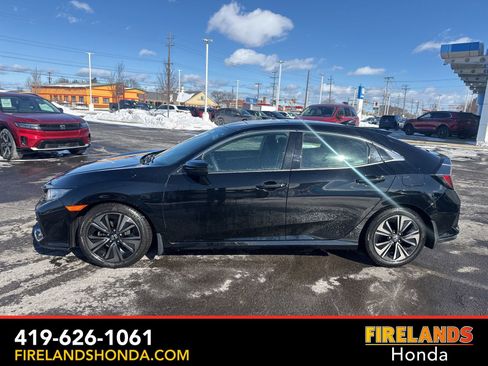 Used 2018 Honda Civic EX image 1