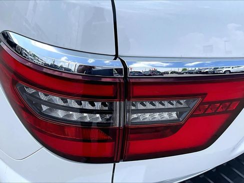 Used 2023 Nissan Armada SV w/ Cargo Package AWD/4WD image 28