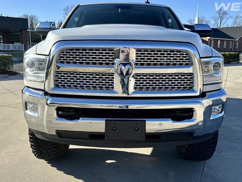 Used 2018 RAM 2500 Laramie image 3