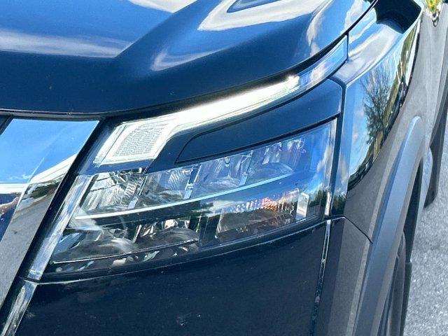 Certified 2024 Nissan Pathfinder S FWD image 10