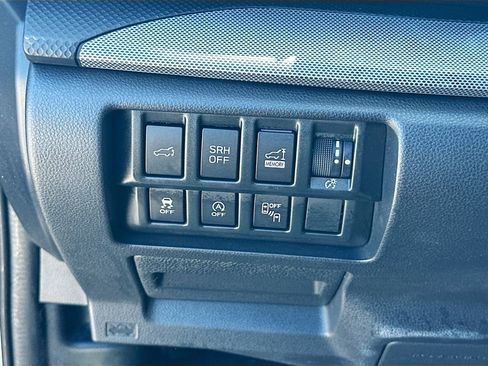 Used 2020 Subaru Forester Limited AWD/4WD image 10